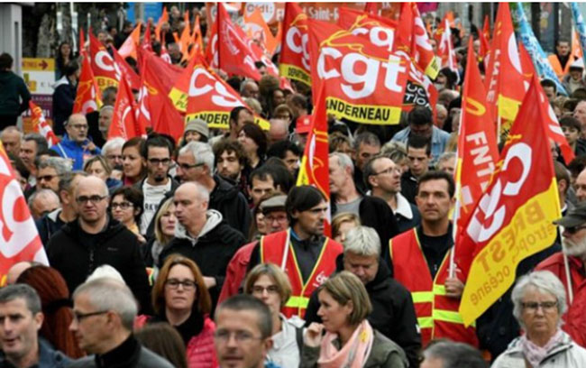کارکنان دولت فرانسه اعتصاب کردند 